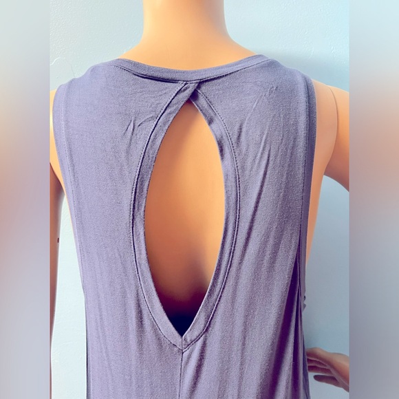 Express keyhole open back maxi dress size medium NWOT - Picture 8 of 12